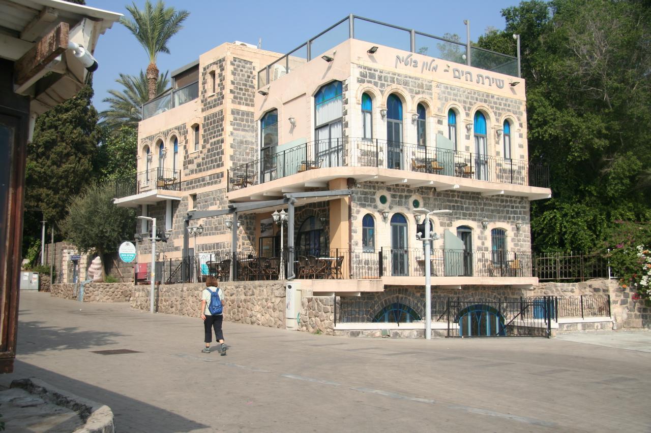 Sea of Galilee View Apartments: Tiberias Lakeside Retreat Exterior photo